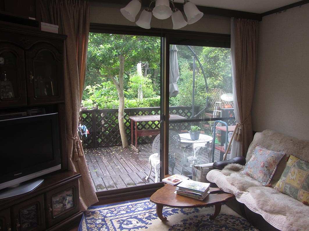 高齢者向け庭のリフォーム前