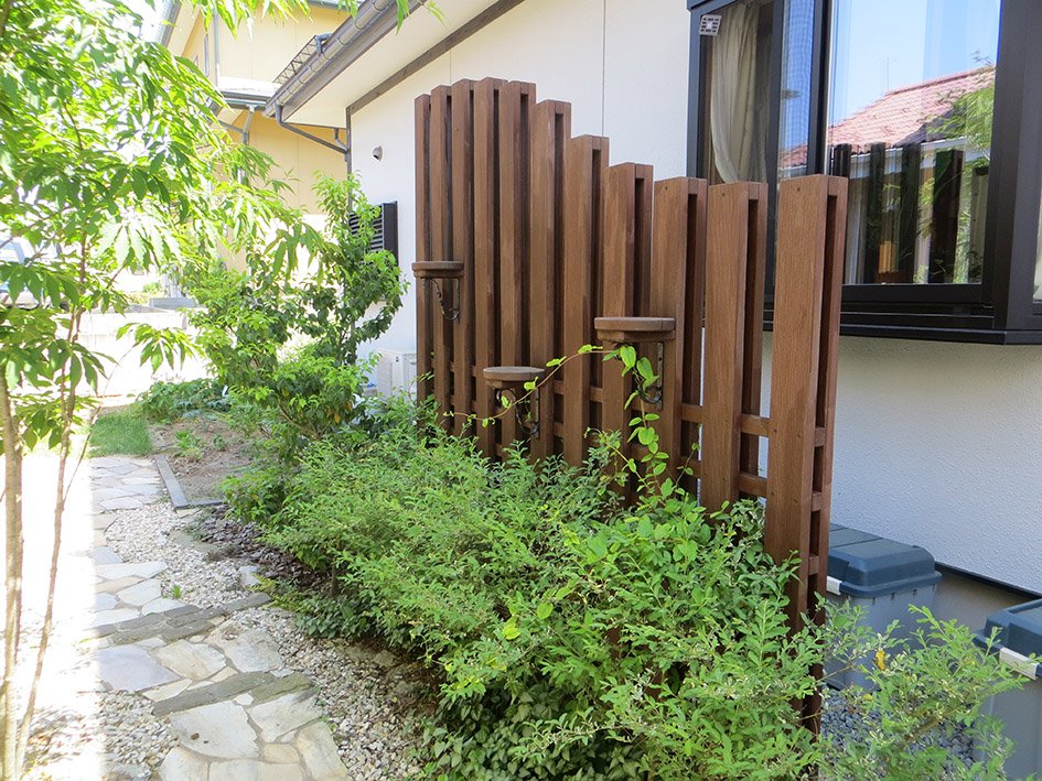 まだまだ植えられる要素がたくさんある山形市のガーデン