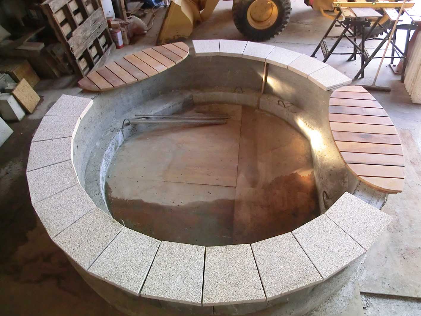 コンクリートベンチ5