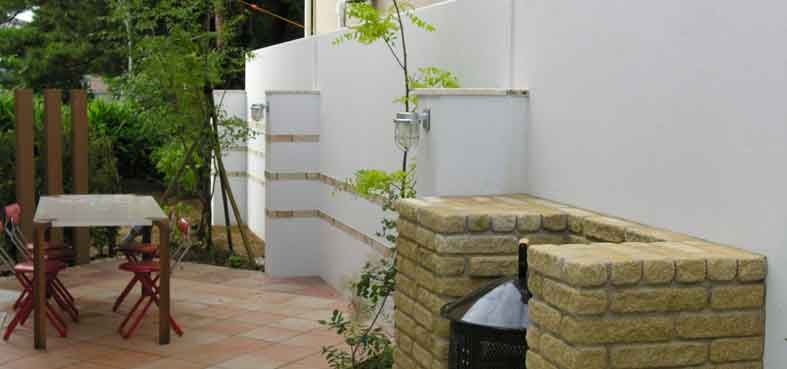 住友林業工事山形2バーベキュー炉2.ブロック塀.等の撤去.