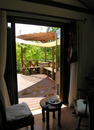 仙台8ウッドデッキ、パーゴラ 定年後の癒しのガーデニングでした-5